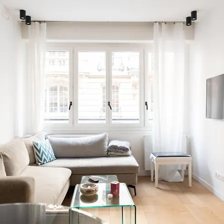 Beautiful Near The Eiffel Tower Apartment Paris