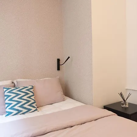 Apartment Beautiful Near The Eiffel Tower